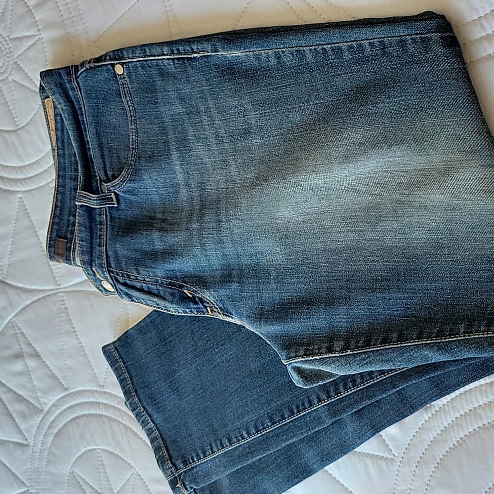 LEVIS